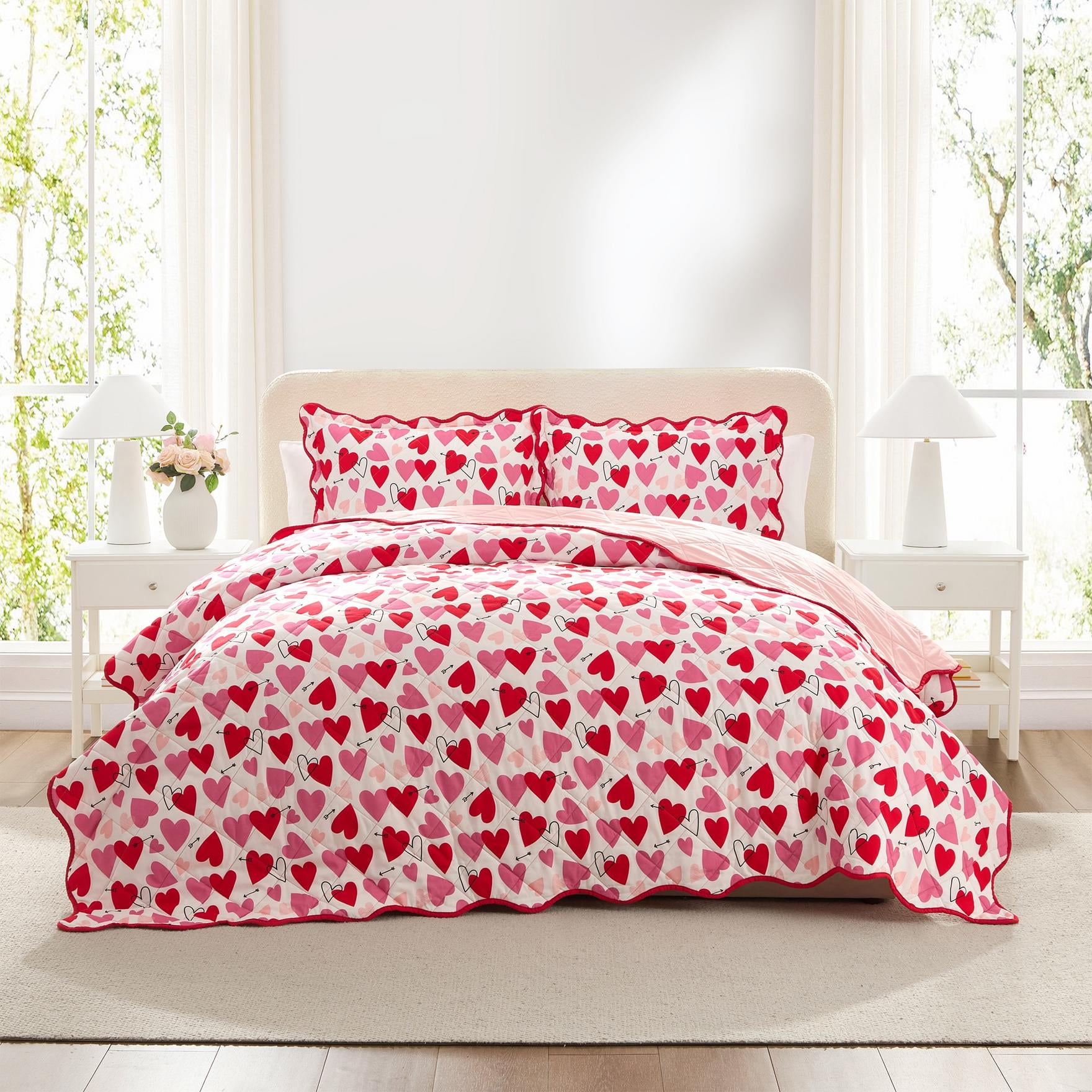 Hallmark Love Art 3-Piece Pink/Multicolor Adult Quilt Set, Full/Queen