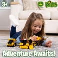 thumbnail image 4 of Set de juguetes Sunny Days John Deere con luces y sonido para 5 vehículos, 4 of 7