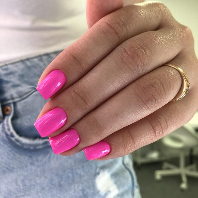 48 Pcs Hot Pink Press on Nails Short Square. Solid Fake Nails Square,Glossy False Nails Reusable Glue on Nails Short Nails Press ons Simple Style Stick on Nails for Daily Wear