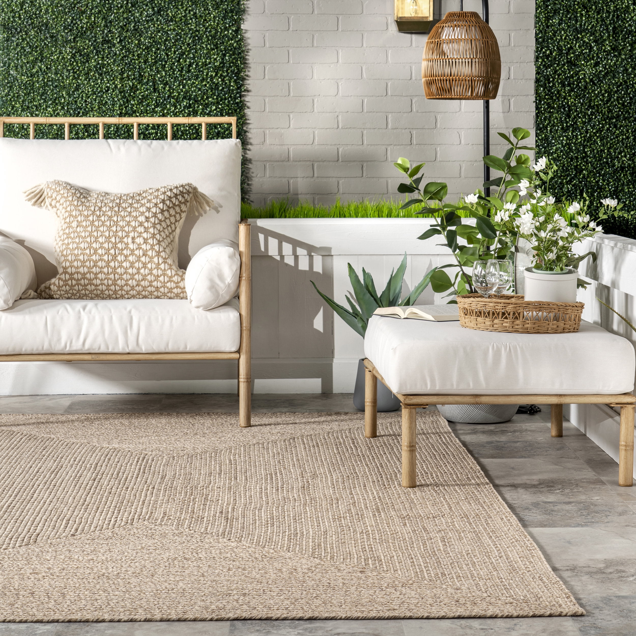 nuLOOM Wynn Braided Indoor/Outdoor Tan 6' x 9' Casual Area Rug