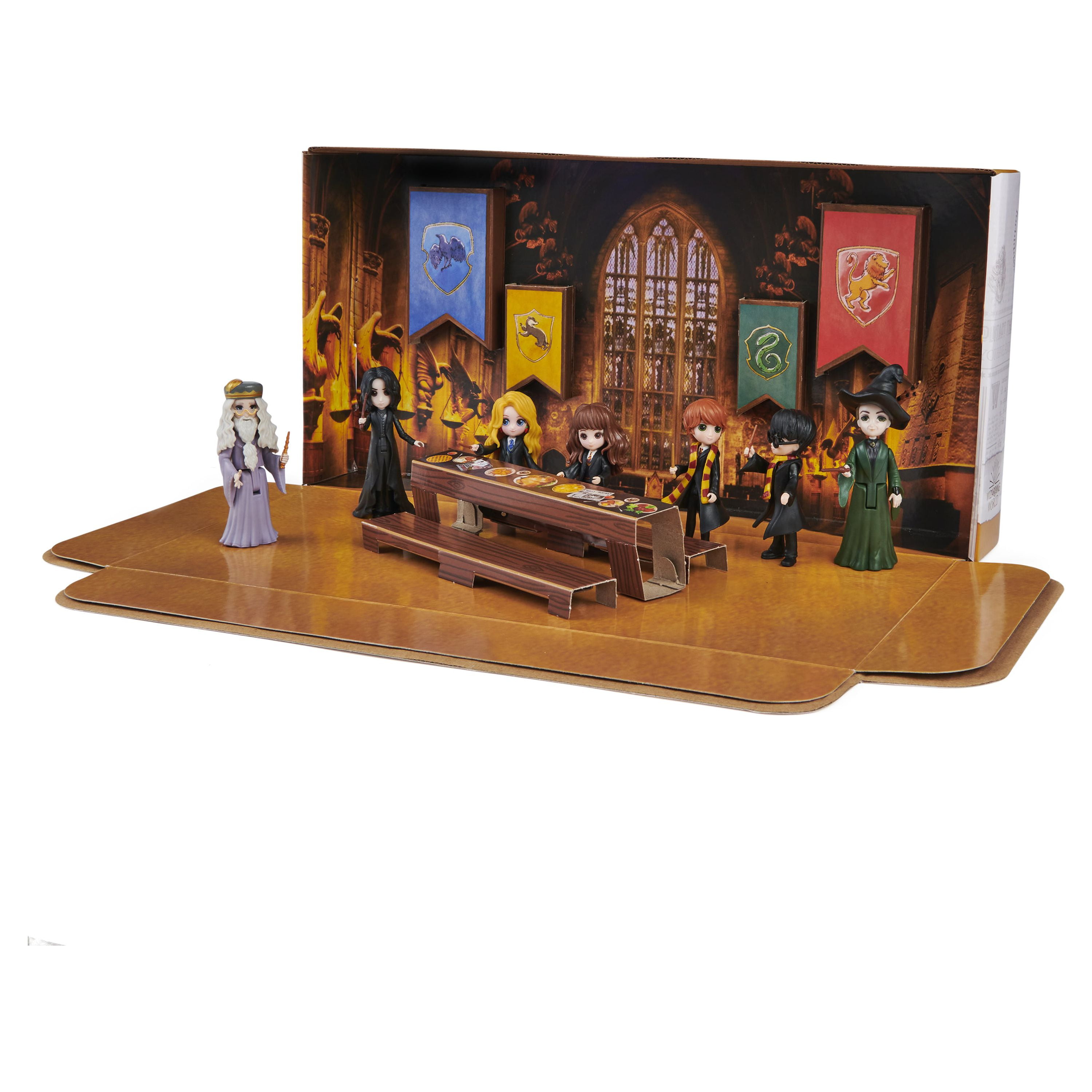 HARRY POTTER - CHÂTEAU DE POUDLARD DELUXE MAGICAL MINIS WIZARDING WORLD -  Château Poudlard 60 cm Interactif Avec Sons et Lumières, 3 Figurines et 22