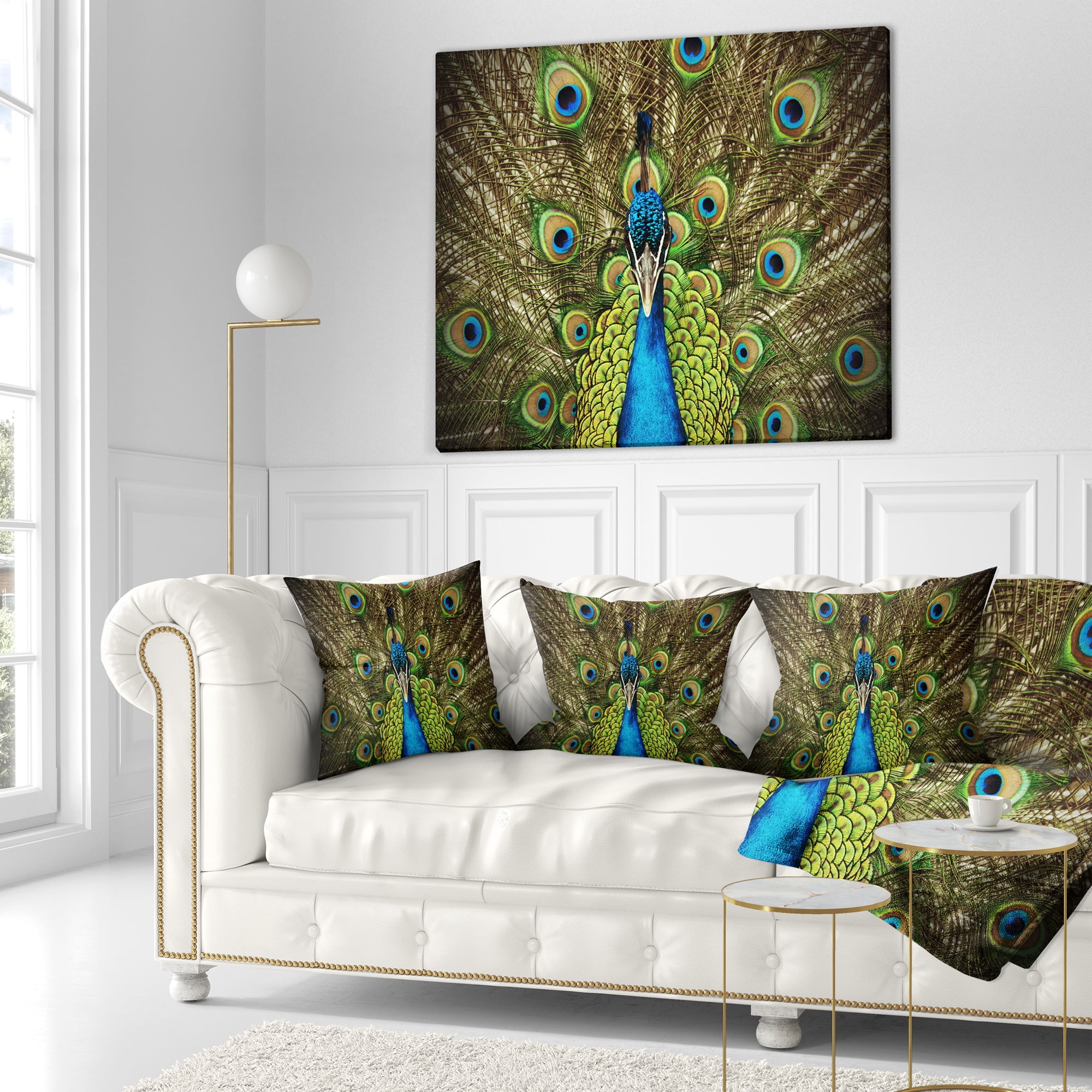 Designart Grand Peacock - Animal Throw Pillow - 18x18
