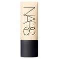 thumbnail image 4 of Soft Matte Complete Foundation - Siberia (Light 0), 4 of 6