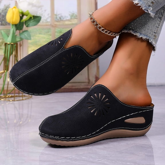 Domuza Clogs Mules for Women 2026 Summer Hollow Out Breathable Platform Wedge Slippers Sandals Comfortable Closed Toe Slip On Orthopedic Casual Walking Shoes with Arch Support Black 10（EU-43）