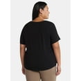 thumbnail image 4 of Terra & Sky Women's Plus Size V-Neck Tee with Short Sleeves, 2-Pack, Sizes 0X-5X, 4 of 7