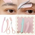 thumbnail image 4 of YSABOXY Woman Men Eyebrow Trimmer Scissors With Comb Hair Removal Grooming Shaping, 4 of 5