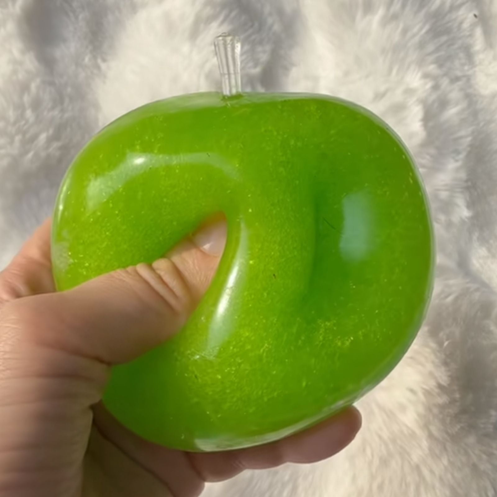 Green Apple Squishy , Slow Rising Smoothie Apple Squishies , Fruit Squeeze Fidget Toy for Stress Relief & Anxiety Relaxation 2026