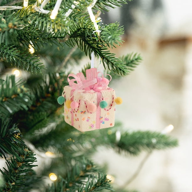 Decoraciones navideñas, adornos navideños, regalos de Navidad, decoración navideña, ambiente festivo, árboles de Navidad, escaparates, adornos colgantes de espuma.