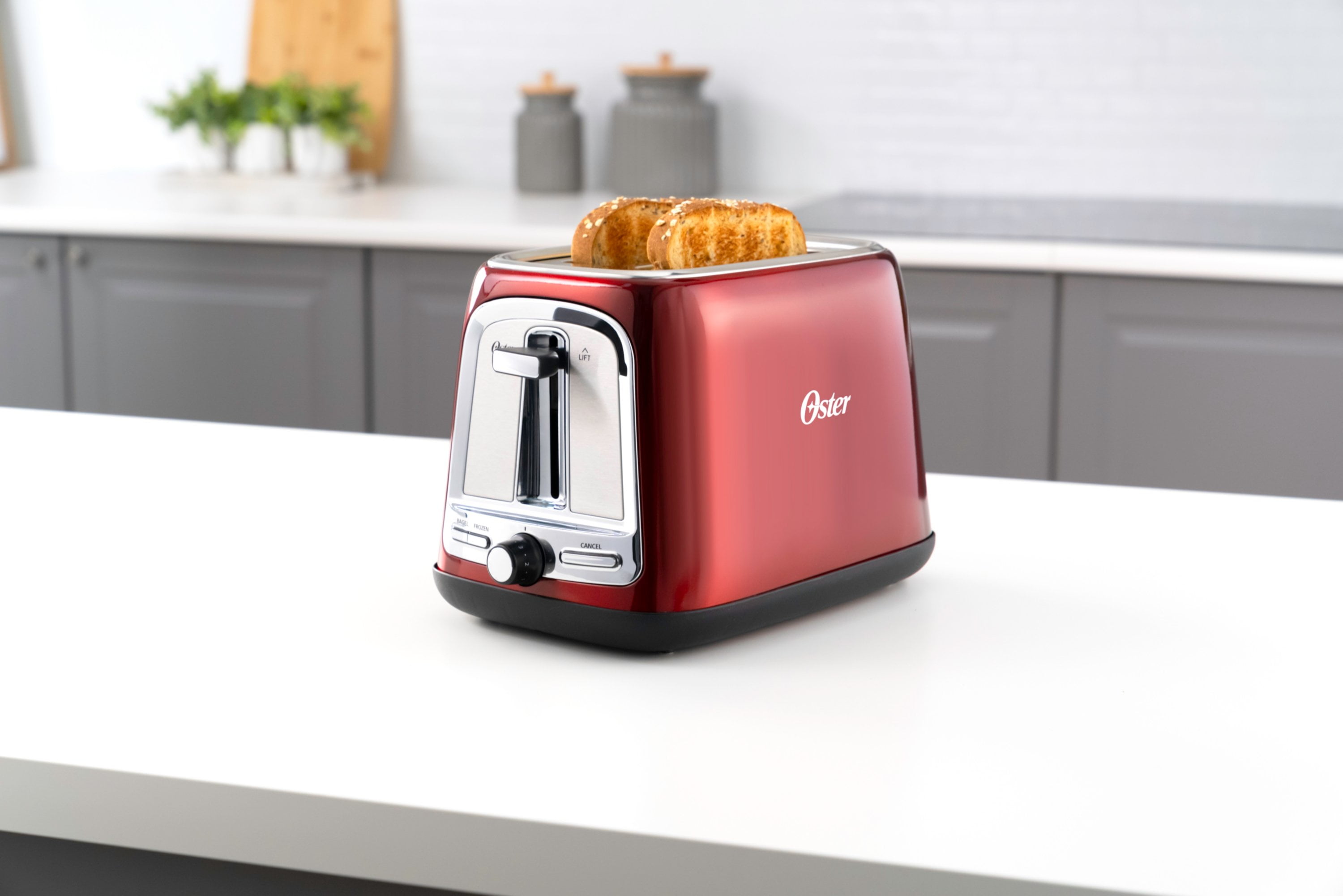 Oster 2-Slice Toaster with Advanced Toast Technology, Candy Apple Red