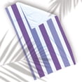 thumbnail image 2 of Toalla de Baño Diseño de Rayas Moradas Lineas Bicolores Ligera Y Suave, 2 of 5