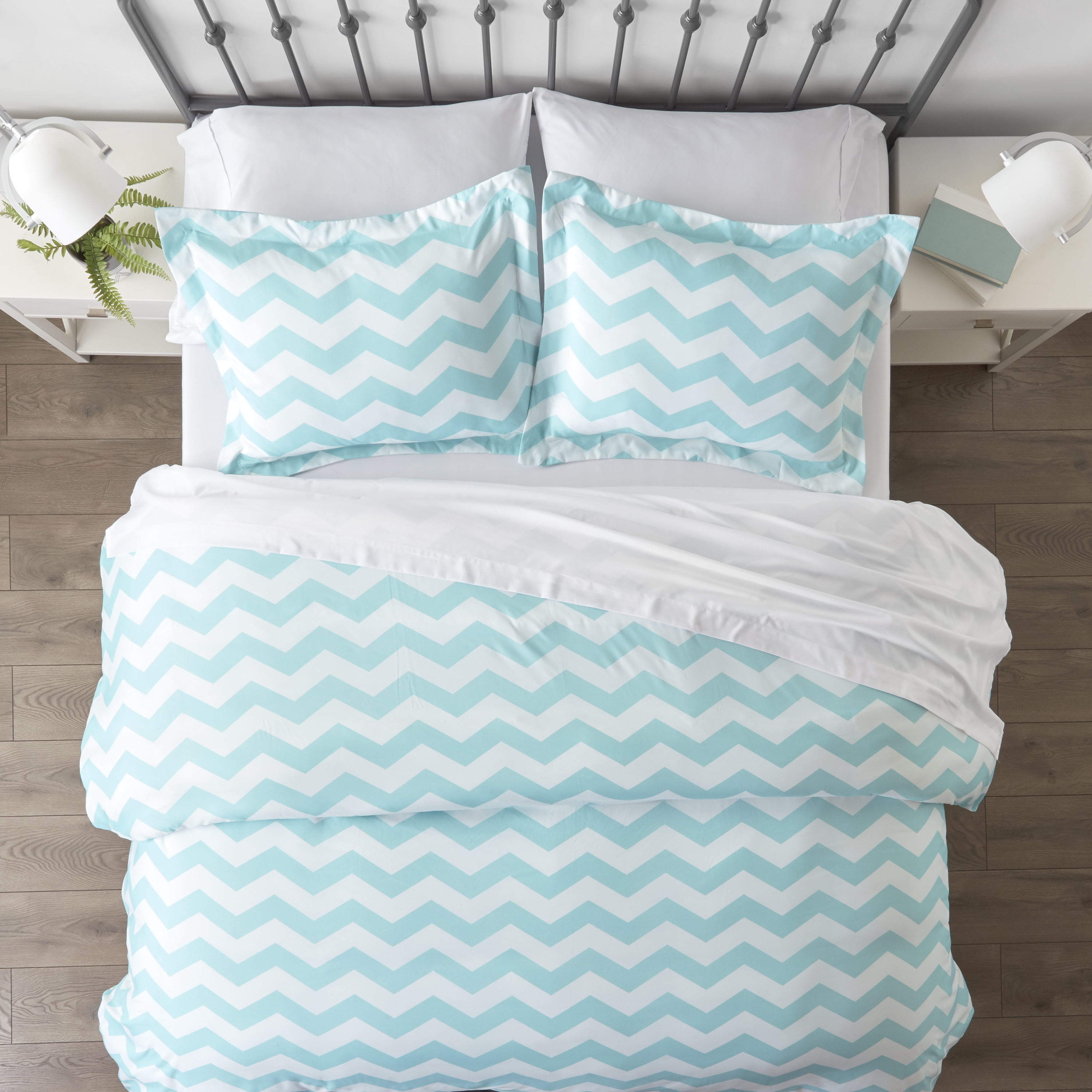 Noble Linens Turquoise Arrow Pattern Duvet Set 3-Piece Duvet Cover Set, King/Cal King