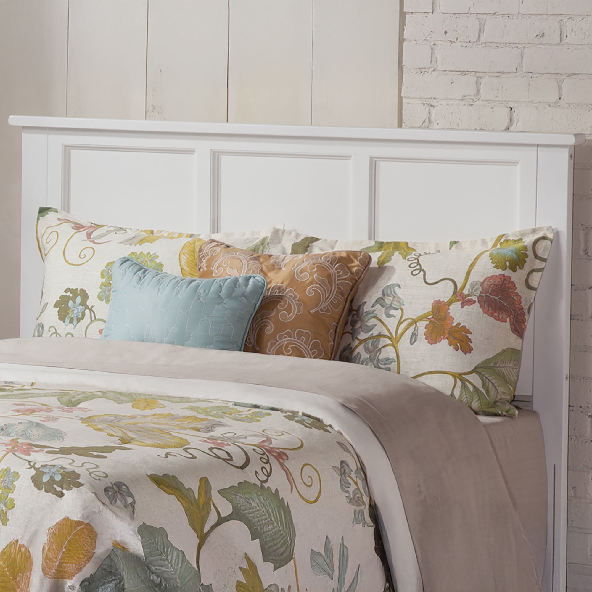 AFI Madison Queen Wood Foundation Bed with Matching Headboard Footboard, White