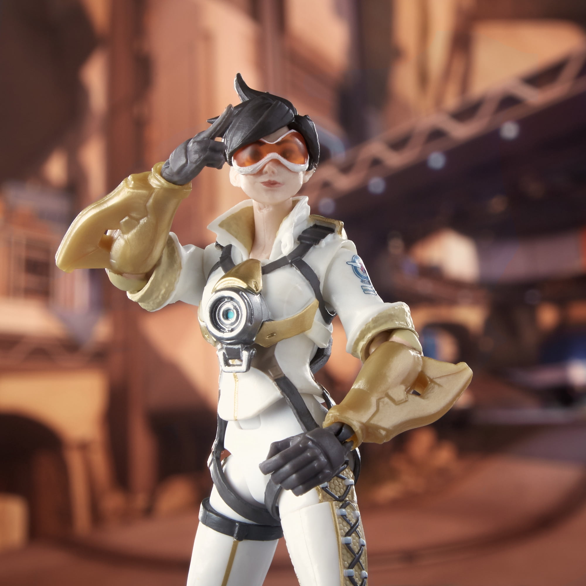 Overwatch Tracer biscuit cold porcelain figure