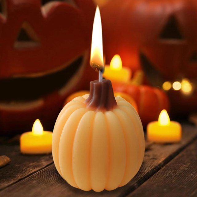 Feltree Halloween Pumpkin Candle Handmade Realistic Soy Wax Aromatherapy Scented Candle for Home Decor, Fall Thanksgiving Gift Set