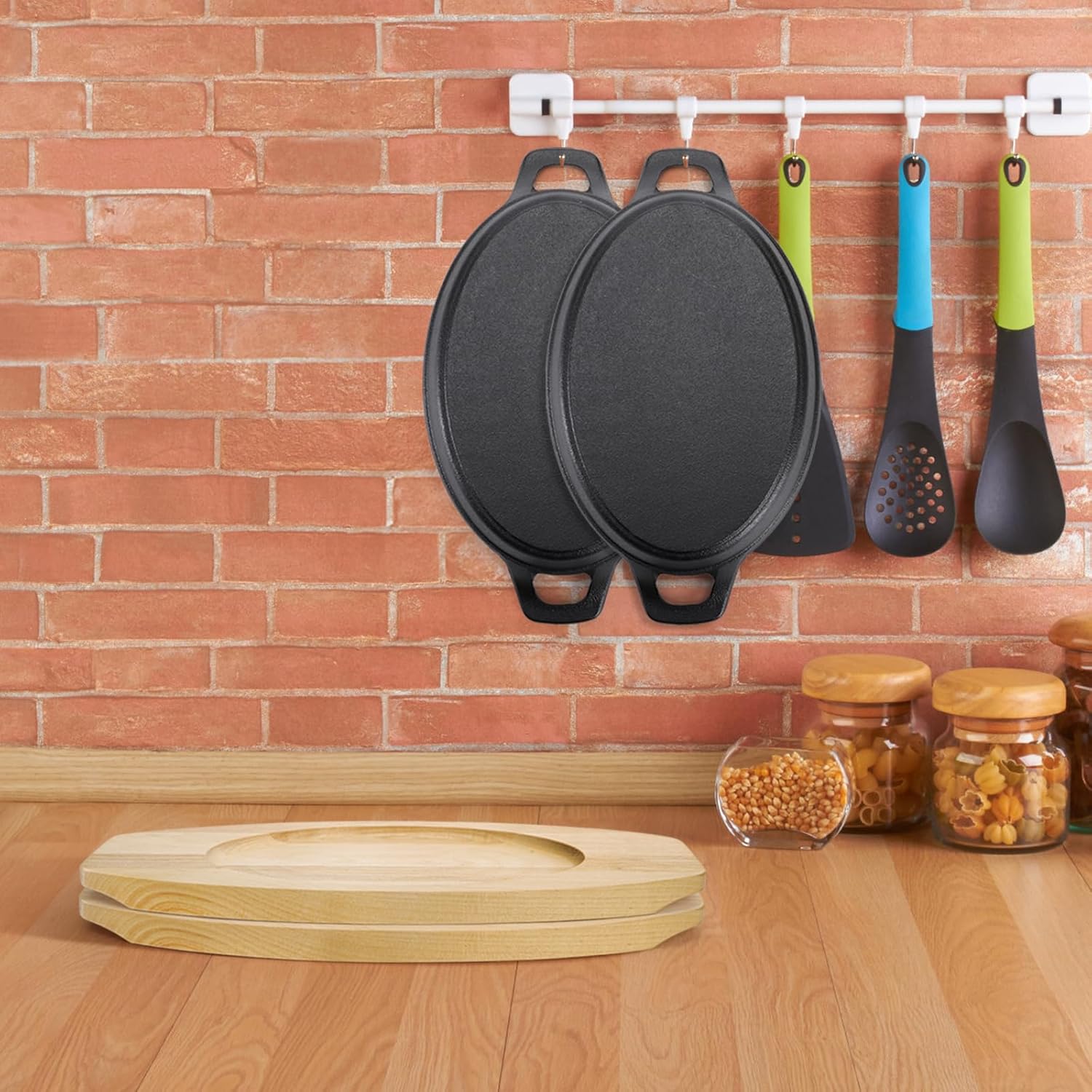4 Pack Mini Cast Iron Fajita Skillet Set with Wooden Base, 8.5 Inch Sizzling Plate for Steak Pizza Baking