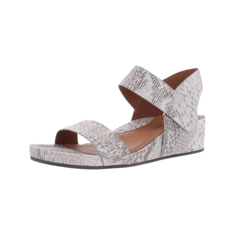 Gentle souls gisele two band new arrivals