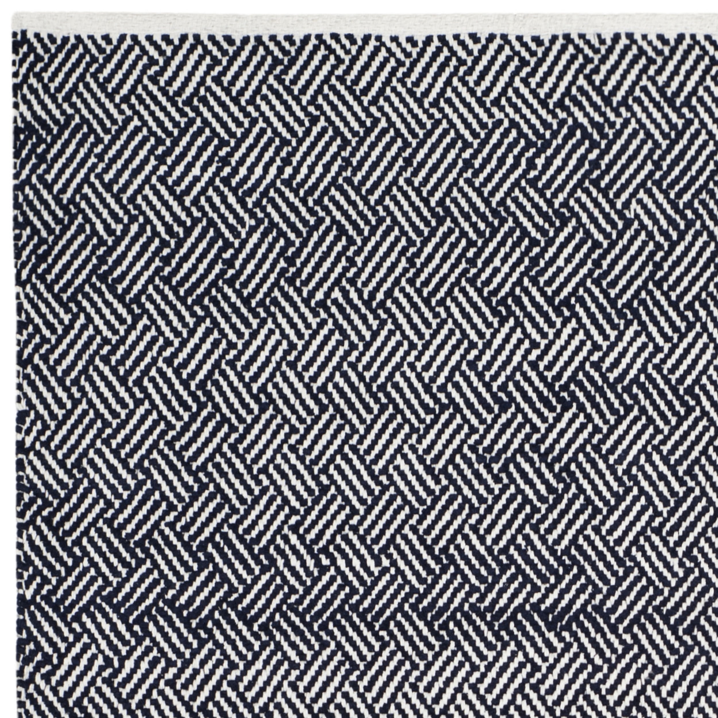 SAFAVIEH Boston Donnchad Striped Cotton Area Rug, Navy, 8' x 8' Square