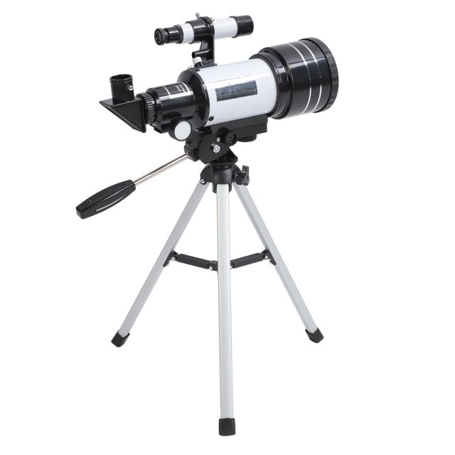 telescopio astronómico, sólido telescopio para principiantes. visón clara para uso nocturno telescopio blanco y negro montado en trípode de aluminio de aprox. 40.5 cm de altura, tubo principal de aprox. 28 x 10 cm, buscador y soporte para teléfono visibles, tres oculares y control de enfoque a la vista en toma 3/4 sobre fondo blanco; adecuado para observación astronómica educativa y a menudo usado también para fotografía aficionada con adaptador de teléfono.