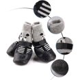 thumbnail image 3 of 4 botas impermeables para perros, calcetines antideslizantes de algodón negro para mascotas, 3 of 3