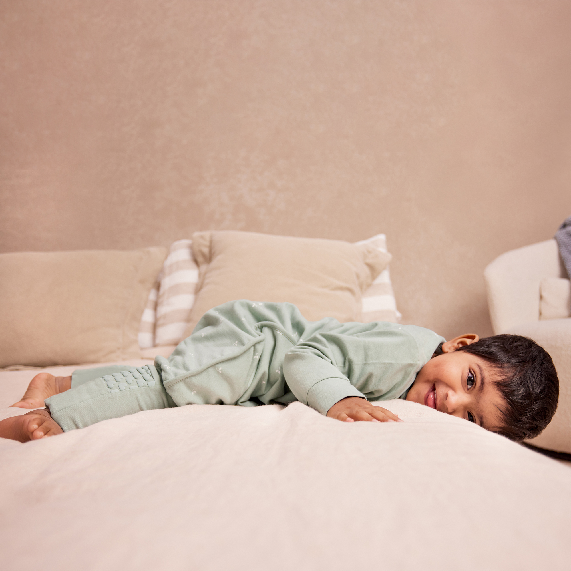 Love to Dream Long Sleeve Sleep Suit for Walking Wearable Blanket Organic Cotton Fleece 1.5 TOG, 6-12M, Olive Twigs