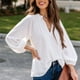 thumbnail image 3 of Camisa informal blanca con puños ajustados y corte holgado, talla M, blusa de manga larga con cuello en V, 3 of 6