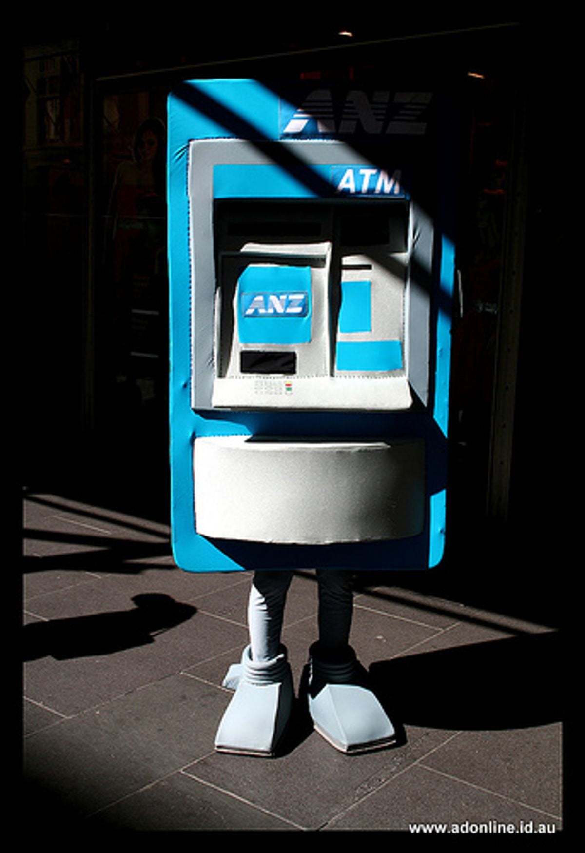 THE WALKING ATM eBook
