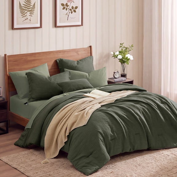 Catami Soft Solid 7-piece Bed in a Bag Comforter Set with Sheets,Dark Green,Queen