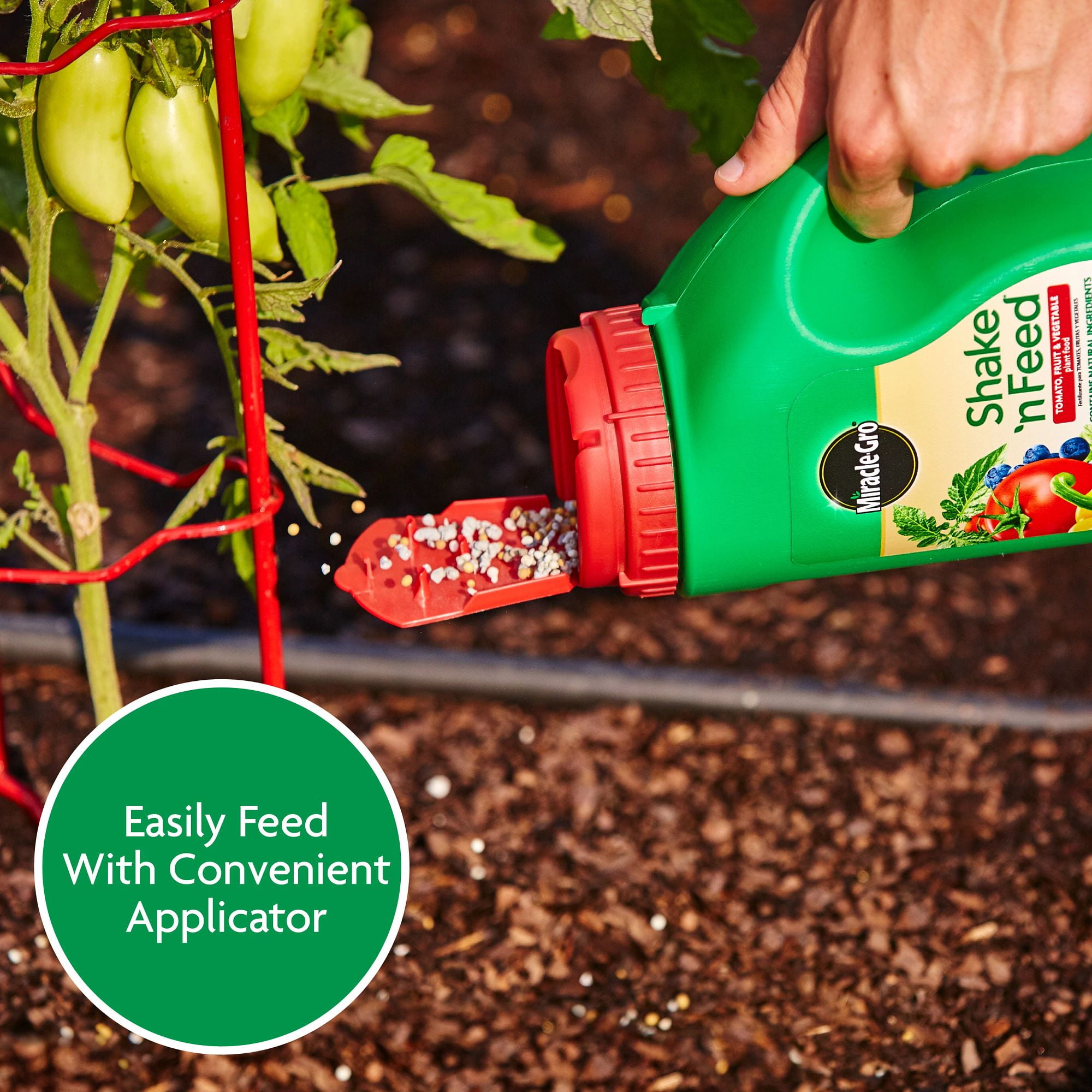 Miracle-Gro Shake 'n Feed Tomato, Fruit and Vegetable Plant Food, 4.5 lbs.