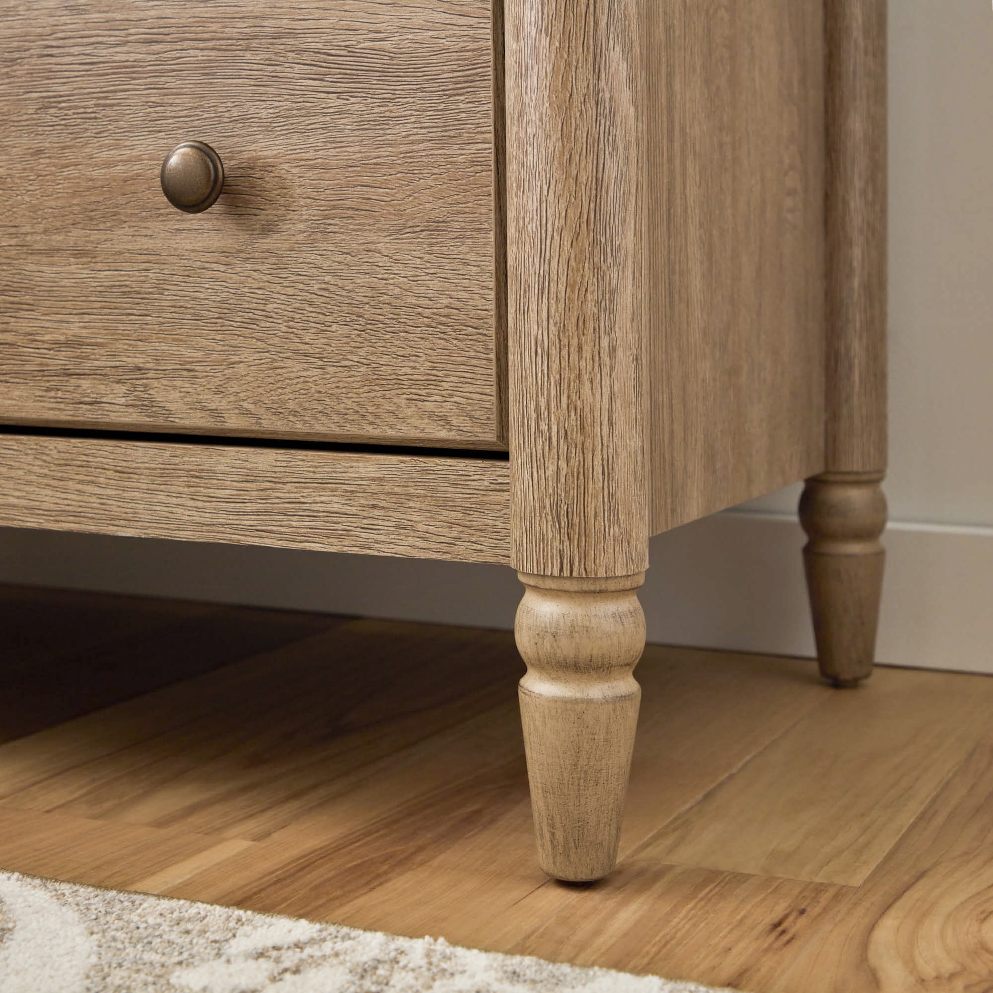 My Texas House Monroe 5-Drawer Dresser, Brushed Oak Finish