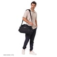 thumbnail image 4 of TOTTO Maleta Deportiva - Bolsa de Viaje | Chica | con Asa y Correa de Hombro Removible ACTIVE PRO S negro CH, 4 of 7