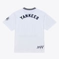 thumbnail image 2 of Men's Mitchell & Ness  White New York Yankees Cooperstown Collection Arctic T-Shirt, 2 of 6