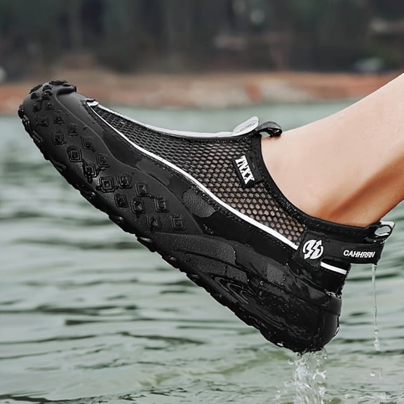 Men's Quick Drying Water Shoes, Breathable Mesh Slip On Aqua Socks, Non-Slip Barefoot Hiking Shoes for Beach, Swimming, Wading & Outdoor Activities