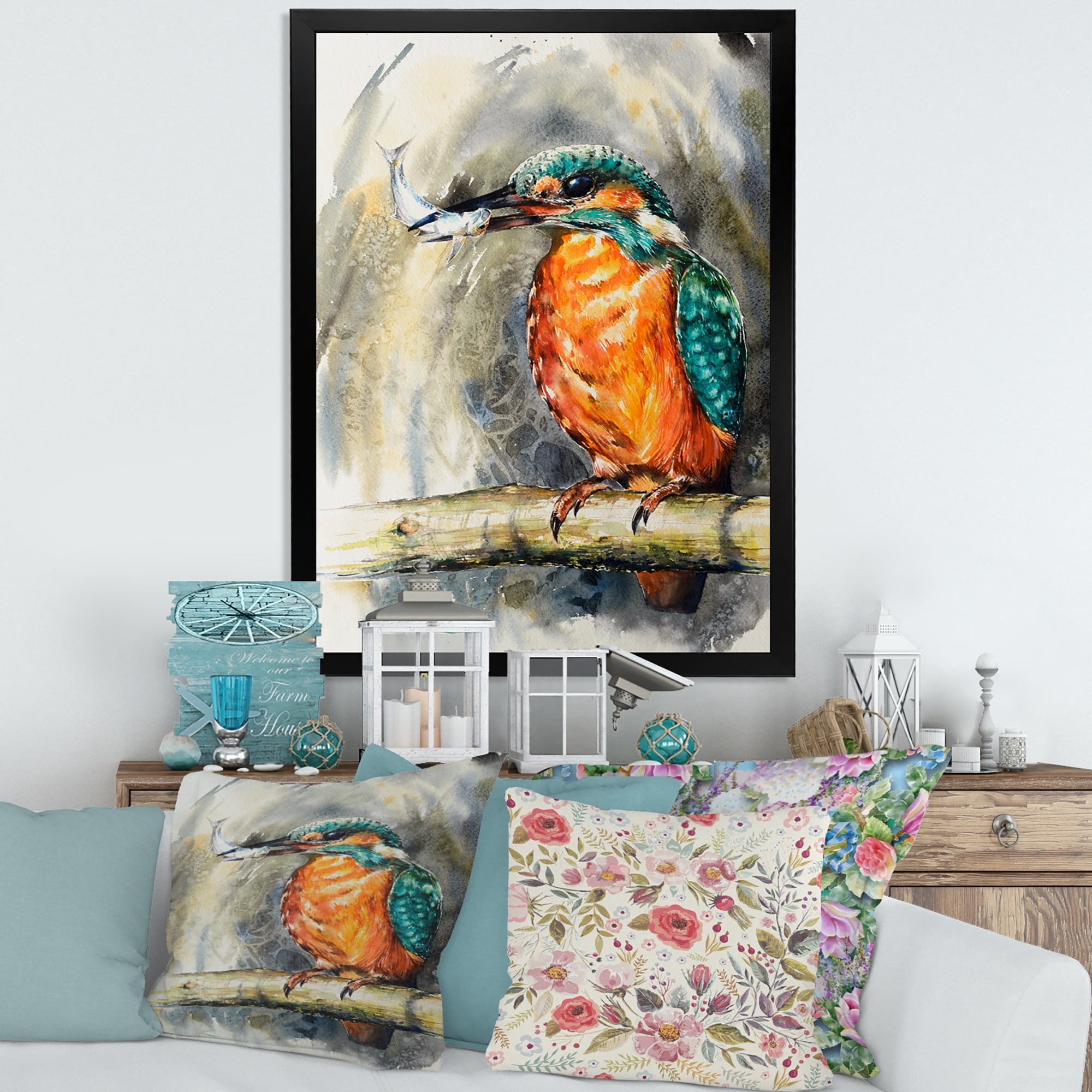 Designart 'Common Kingfisher On Branch Eating A Small Fish' Traditional Framed Art Print
