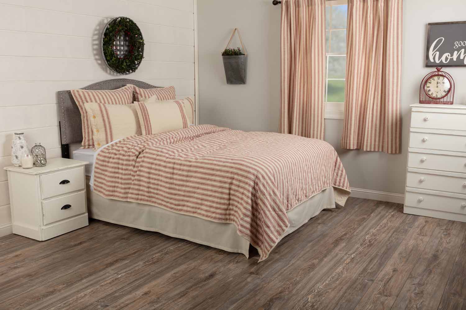 Piper Classics Market Place Red Ticking Stripe Standard King Quilt, Cotton