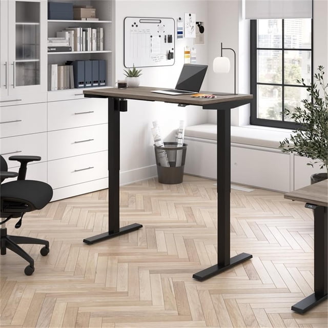 Scranton & Co Bureau Debout Réglable en Bois Manufacturé 48W en Hickory Moderne