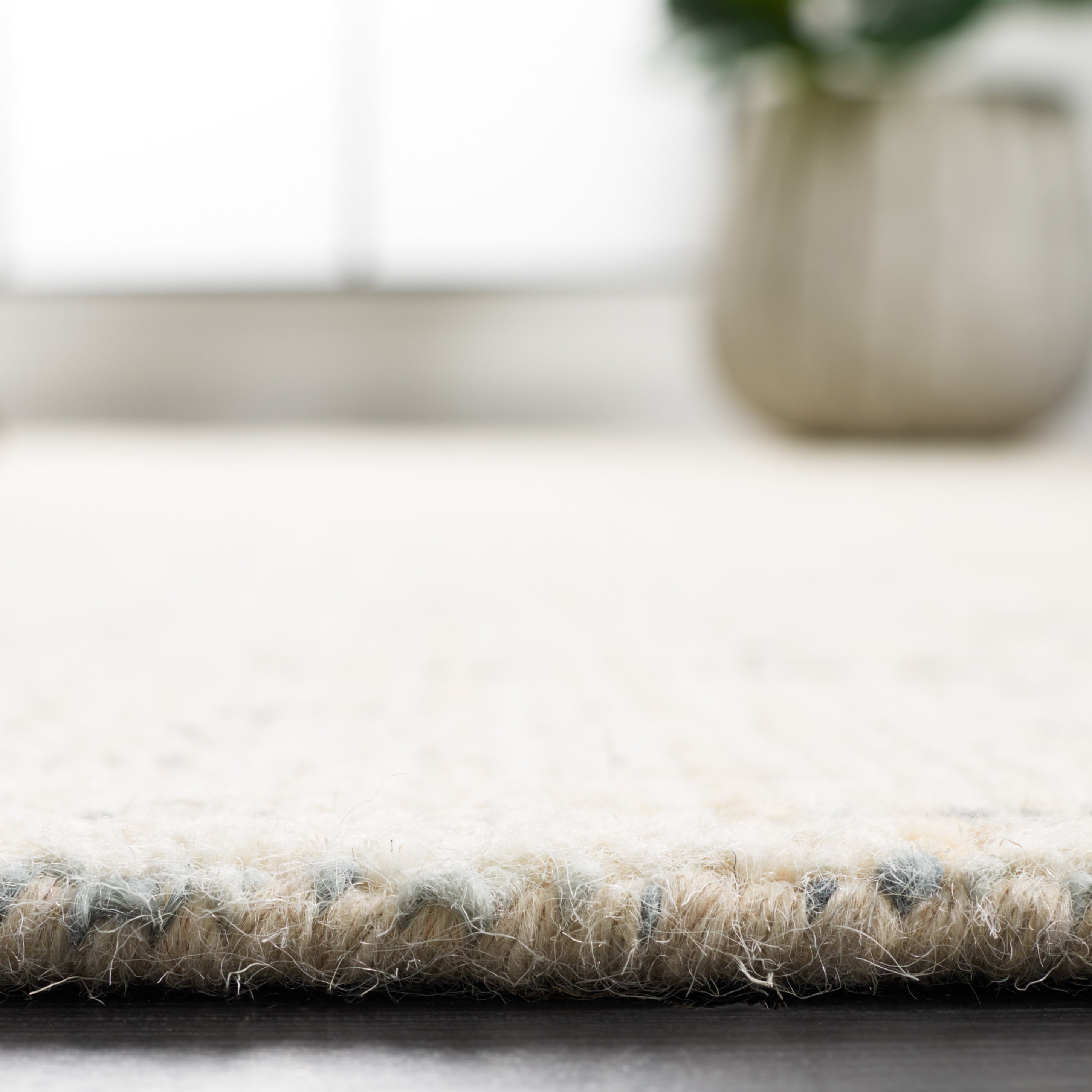 Safavieh Abstract Delia Distressed Wool Area Rug, Ivory/Blue, 2'3" x 4'