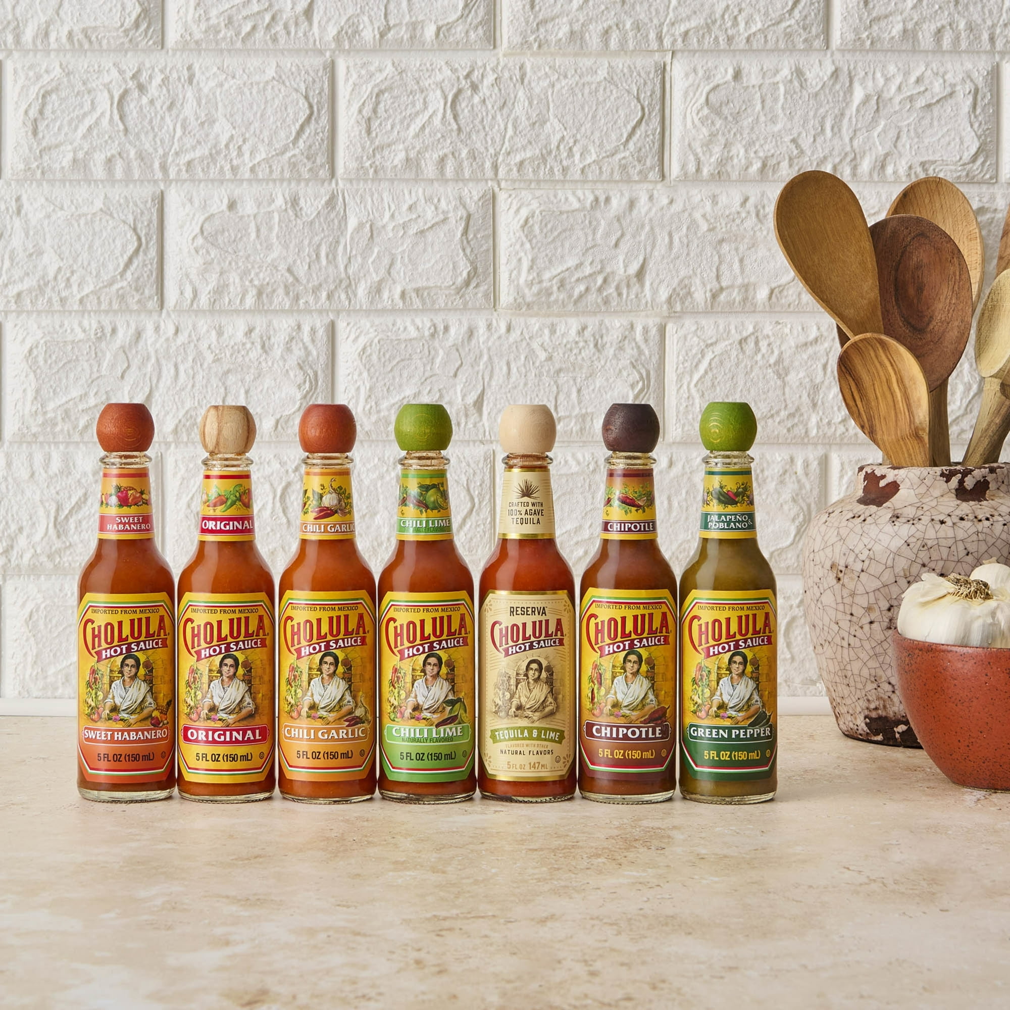 Cholula Kosher Chili Garlic Hot Sauce, 5.0 fl oz