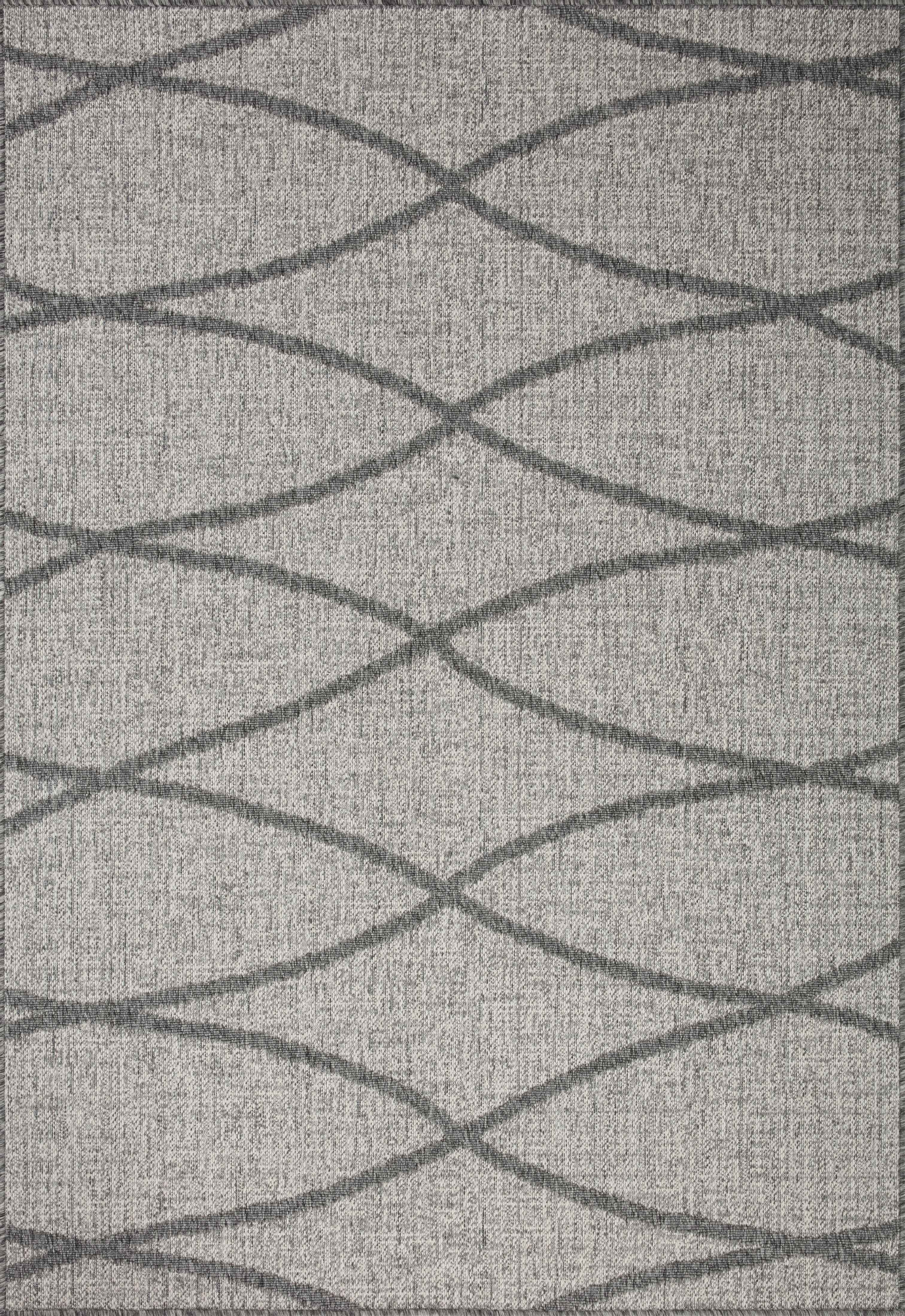 Indoor Outdoor Loloi Rainier Dove / Grey 5'-3" x 7'-7" Area Rug