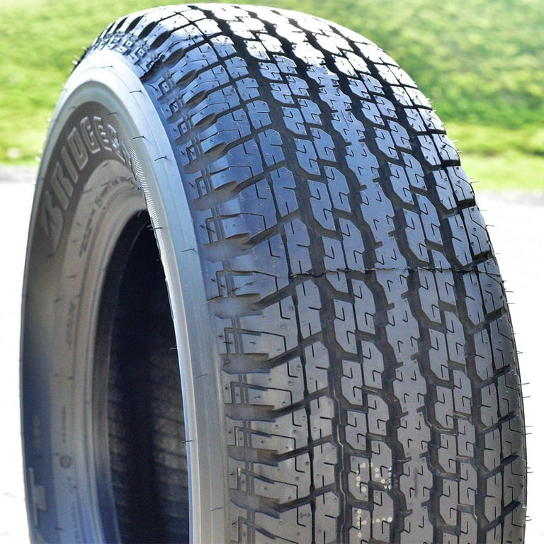 Bridgestone dueler h/t 840 P265/60R18 109H bsw all-season tire.