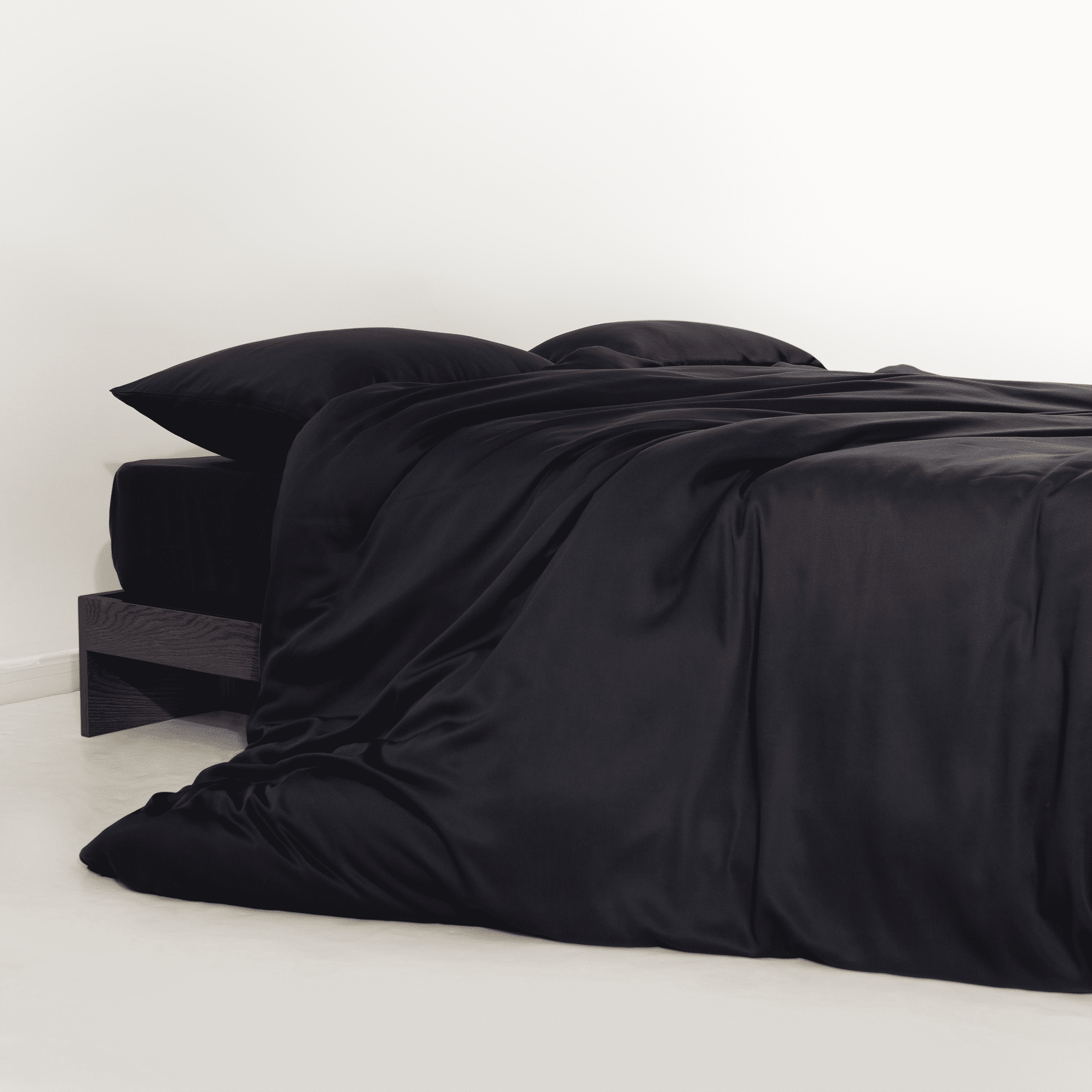 FURRFREE Bamboo Duvet Cover - Pet Hair Repellent for Dogs/Cats Family