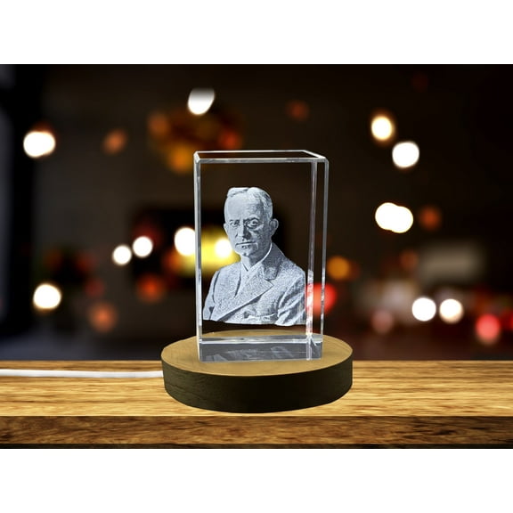 Exquisite Crystal to Photographic Pioneer George Eastman