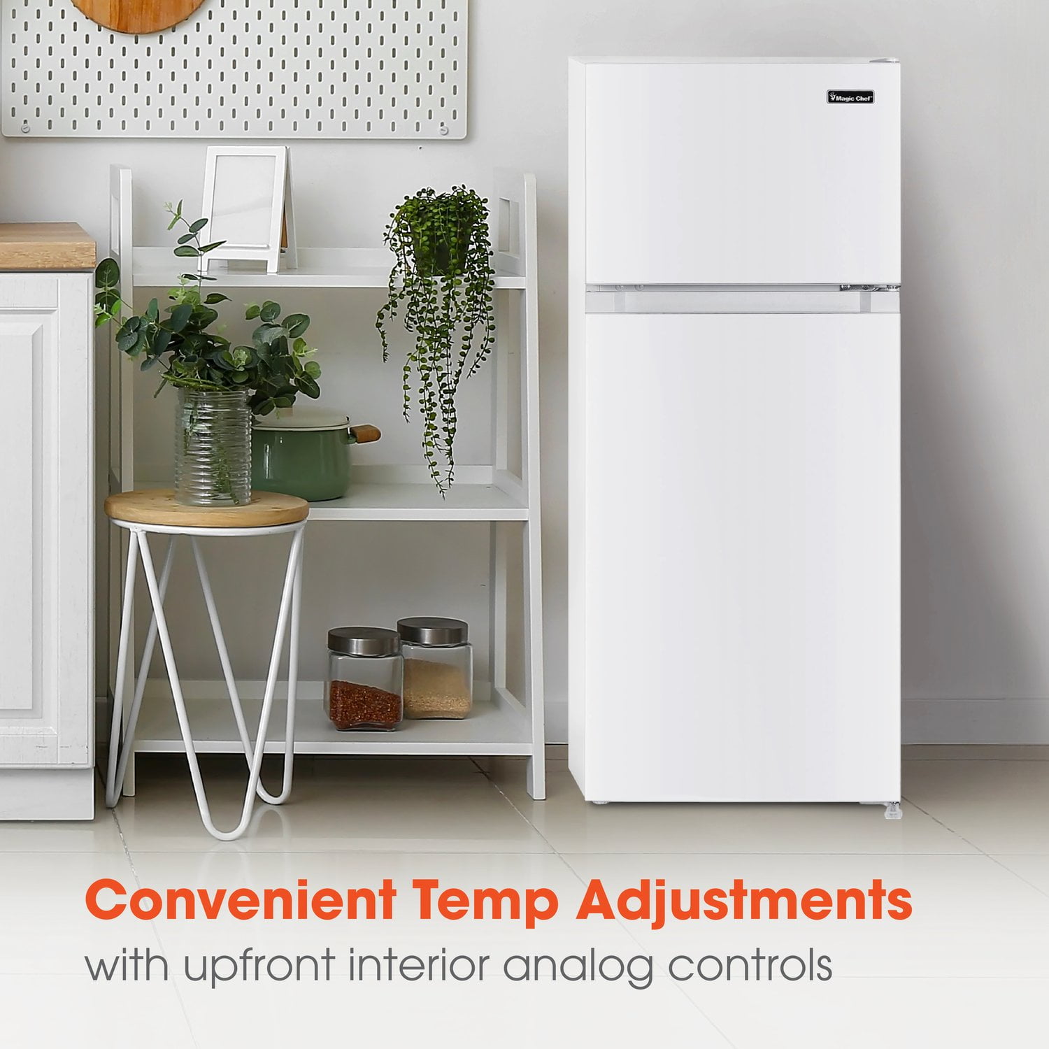 MAGIC CHEF 4.5-cu. ft. Mini Refrigerator with Freezer in White, HMDR45W