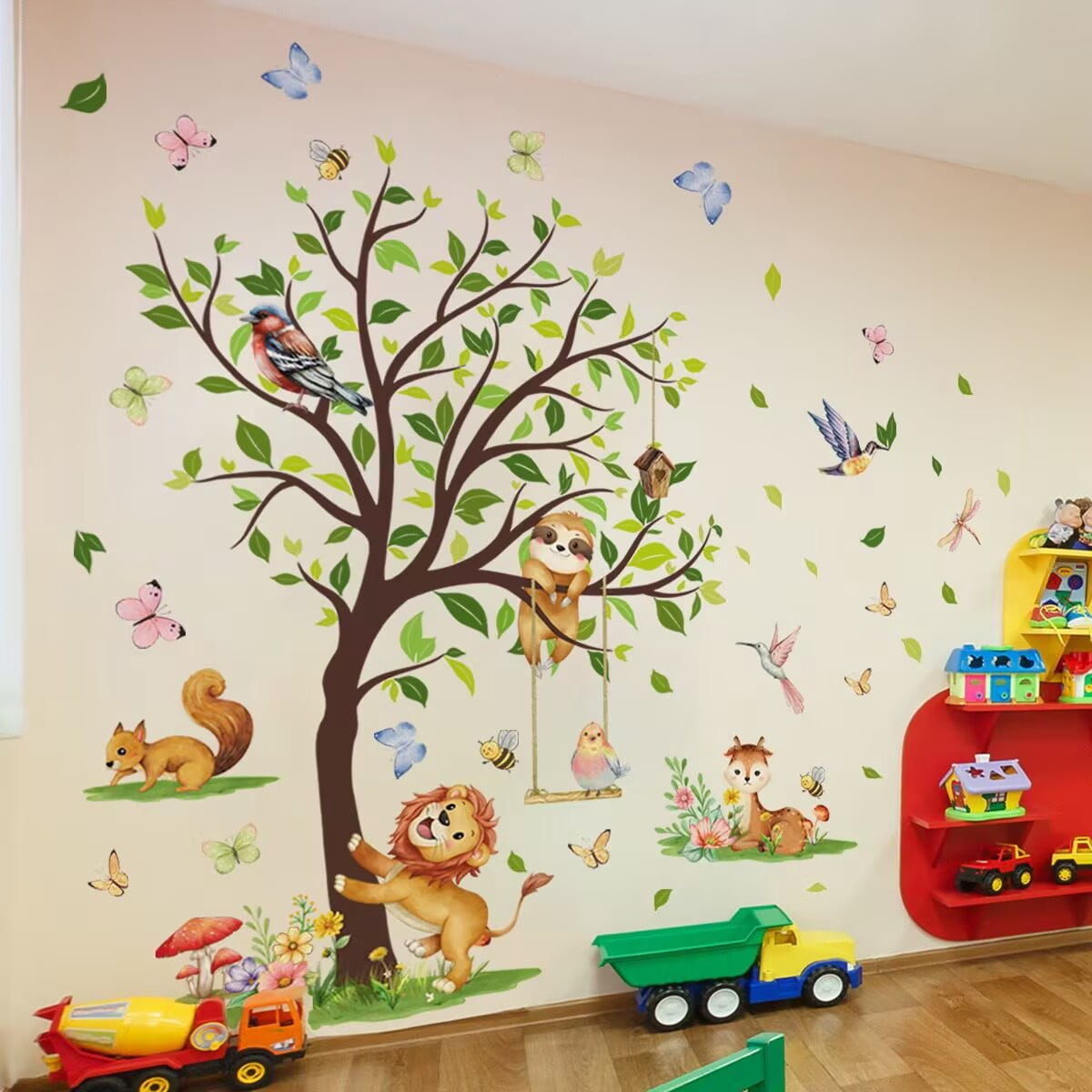 Tree Jungle Animal Wall Decals, Lion Squirrel Deer Wall Stickers Peel and Stick Wall Decal Self Adhesive Wall Art Sticker for Baby Nursery Kids Room Living Room Home Decor
