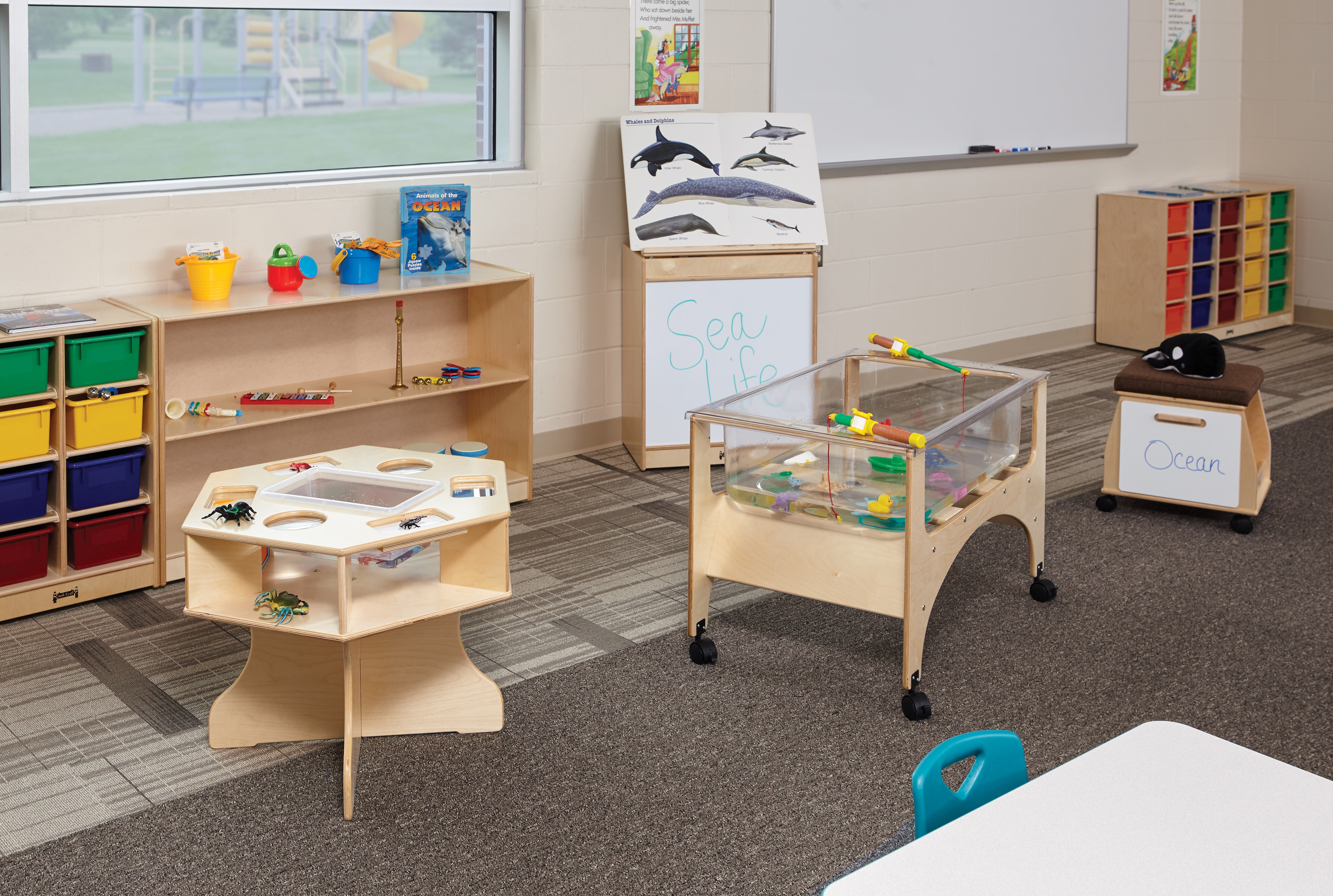 See-Thru Sensory Table