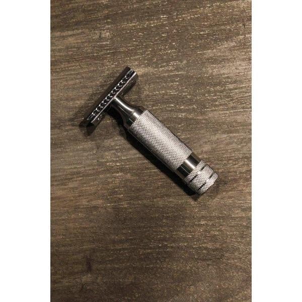 WCS Classic Collection Razor 110S, Stainless Steel-WCS Exclusive Closed Comb (Lithe)