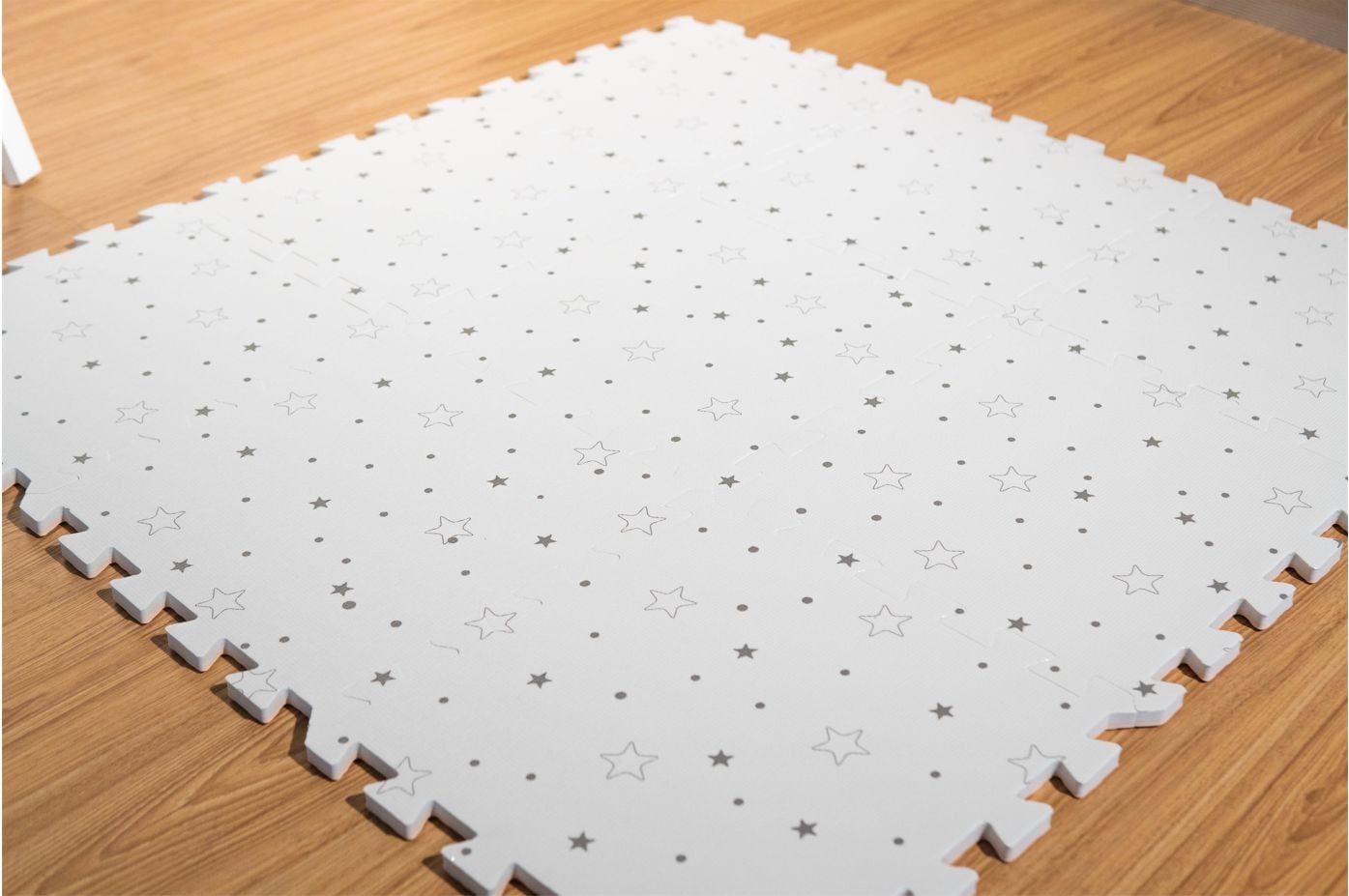 Mainstays Kids Interlocking Foam Mat, 9 interlocking foam tiles kids design 100% EVA