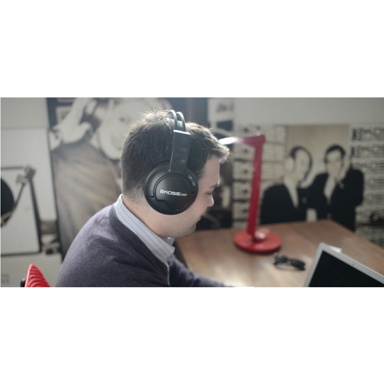 Koss 192980 Ur20 Full-size, Over-the-ear Headphones