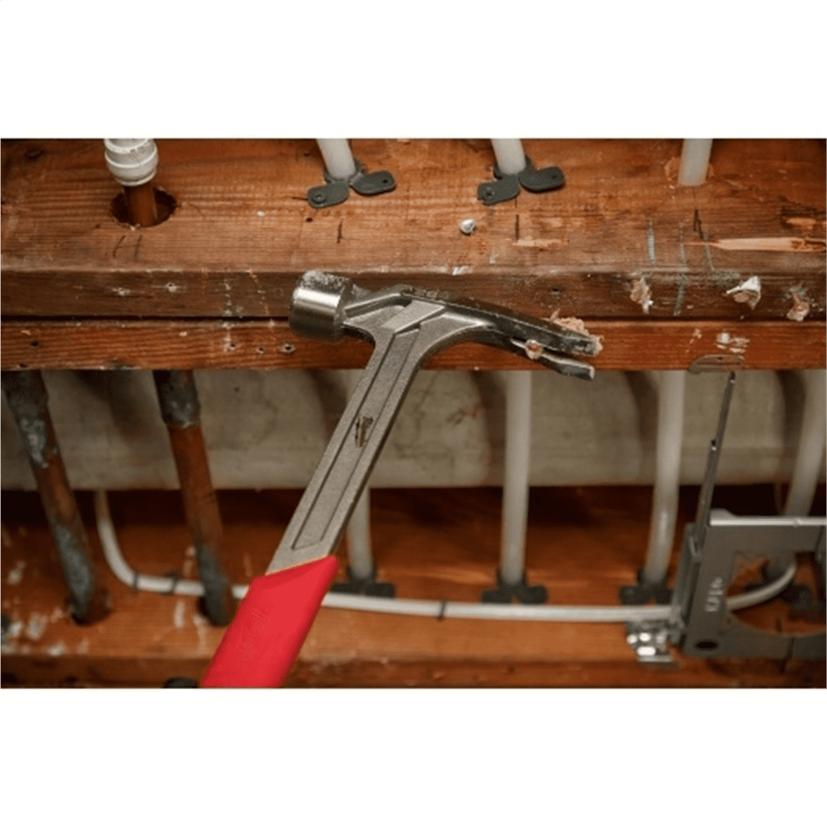 Milwaukee Tool 28oz Milled Face Framing Hammer