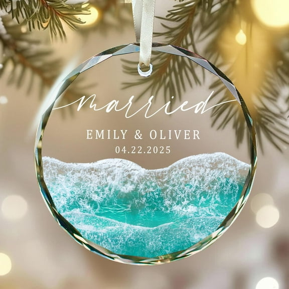 Personalized Beach Married Ornament, Custom Married 2025 Glass Ornament, Wedding Keepsake, Just Married Gift, First Christmas Married Gift