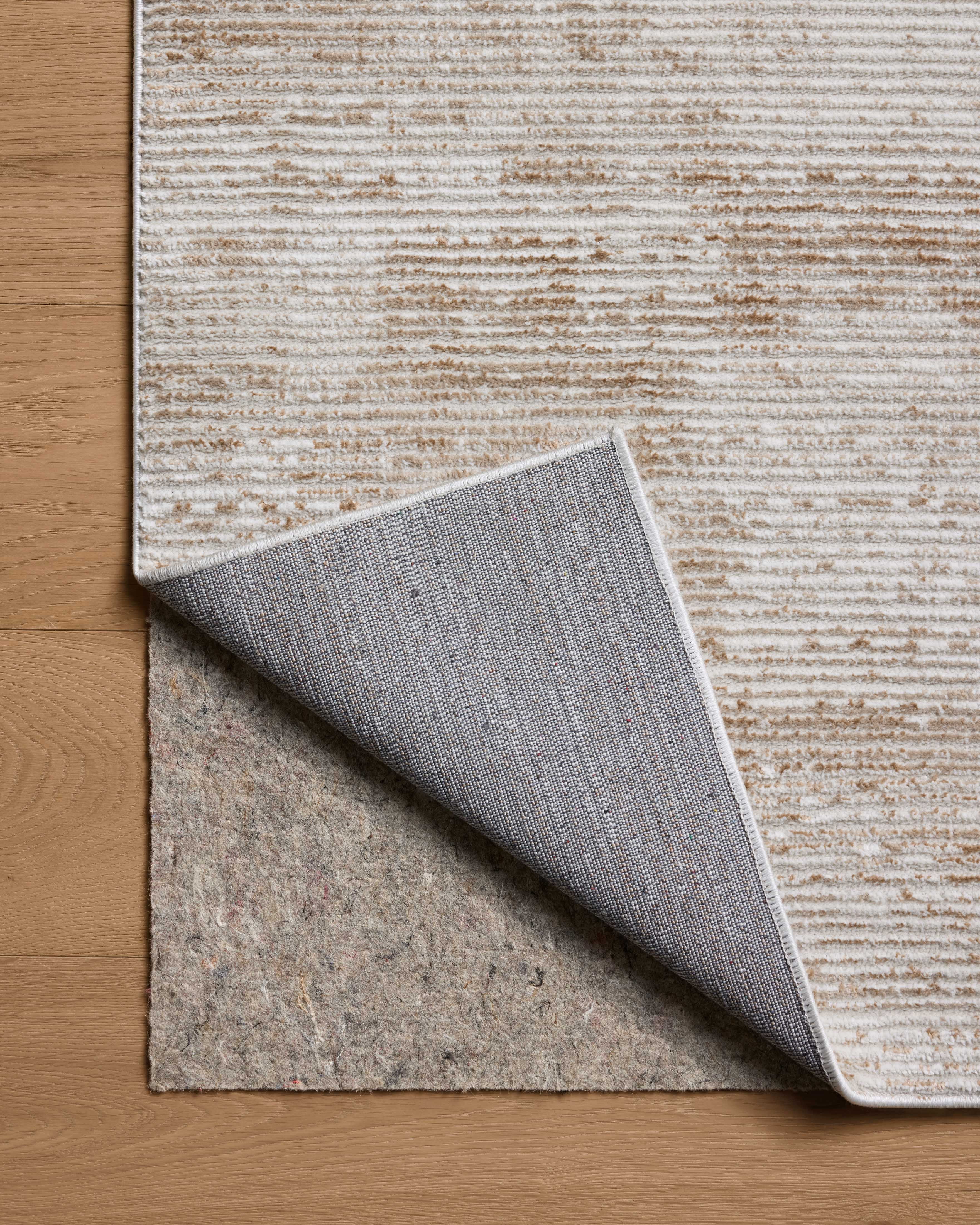 Loloi Townes Sand / Beige 2'-3" x 3'-9" Accent Rug